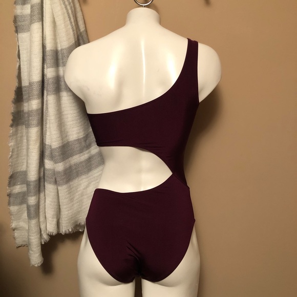 NWT Abercrombie and Fitch classic coverage burgundy swimsuit - Picture 4 of 12